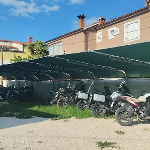 Pensión Confort Exclusive
