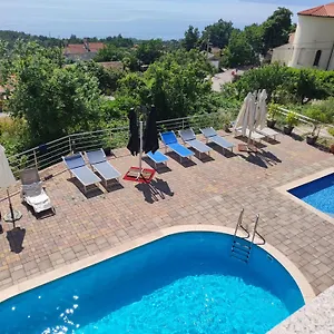 apartments-krupic.primorje-gorskikotar.com/