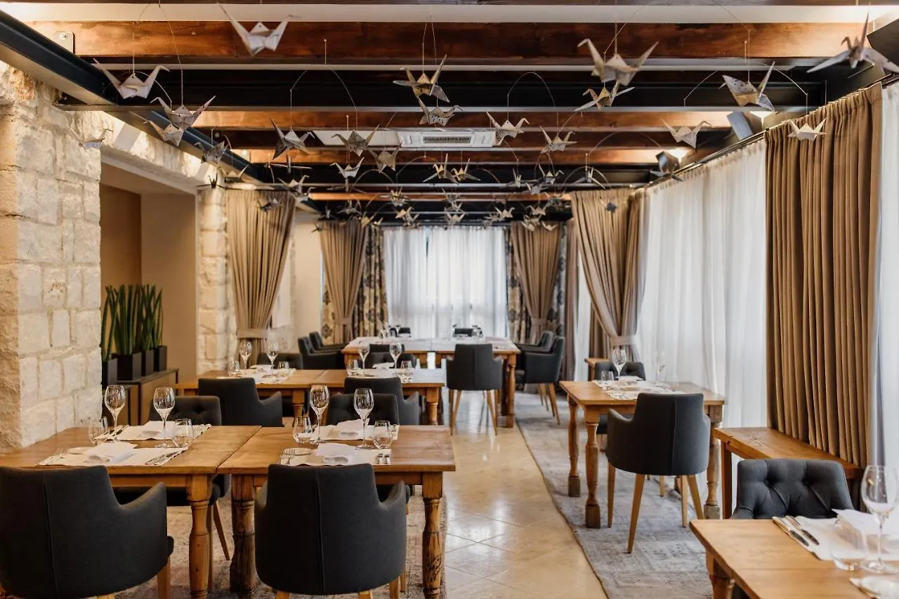 Meneghetti Wine Hotel And Winery - Relais & Chateaux Bale